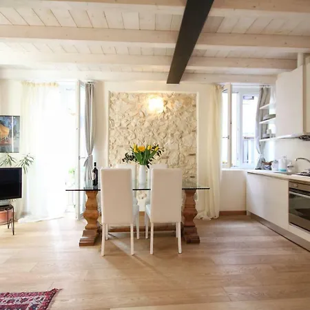 Casa Angie Apartment *