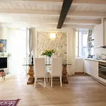 Casa Angie Apartment *